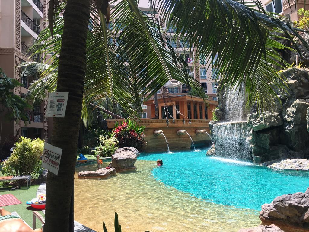 Atlantis Condo Resort Jomtian Pattaya Csomtien-part Kültér fotó