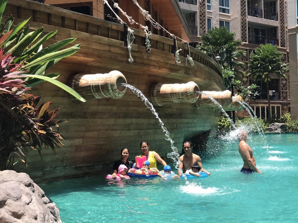 Atlantis Condo Resort Jomtian Pattaya Csomtien-part Kültér fotó