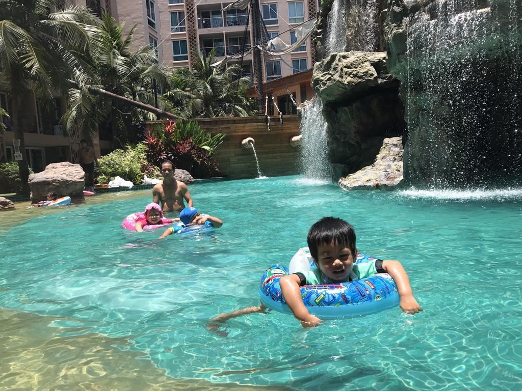 Atlantis Condo Resort Jomtian Pattaya Csomtien-part Kültér fotó
