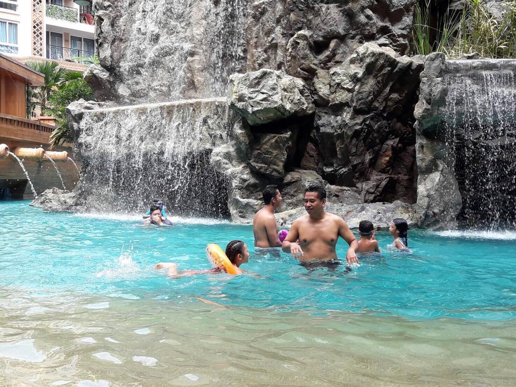 Atlantis Condo Resort Jomtian Pattaya Csomtien-part Kültér fotó