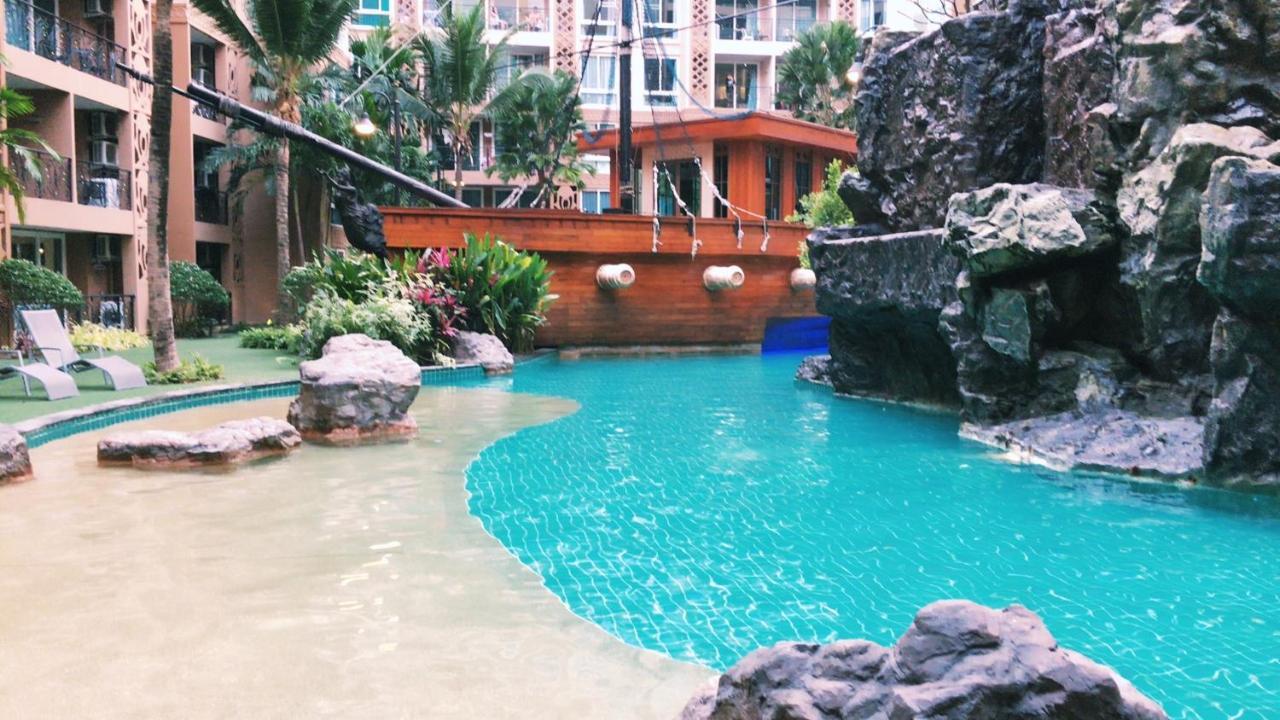 Atlantis Condo Resort Jomtian Pattaya Csomtien-part Kültér fotó