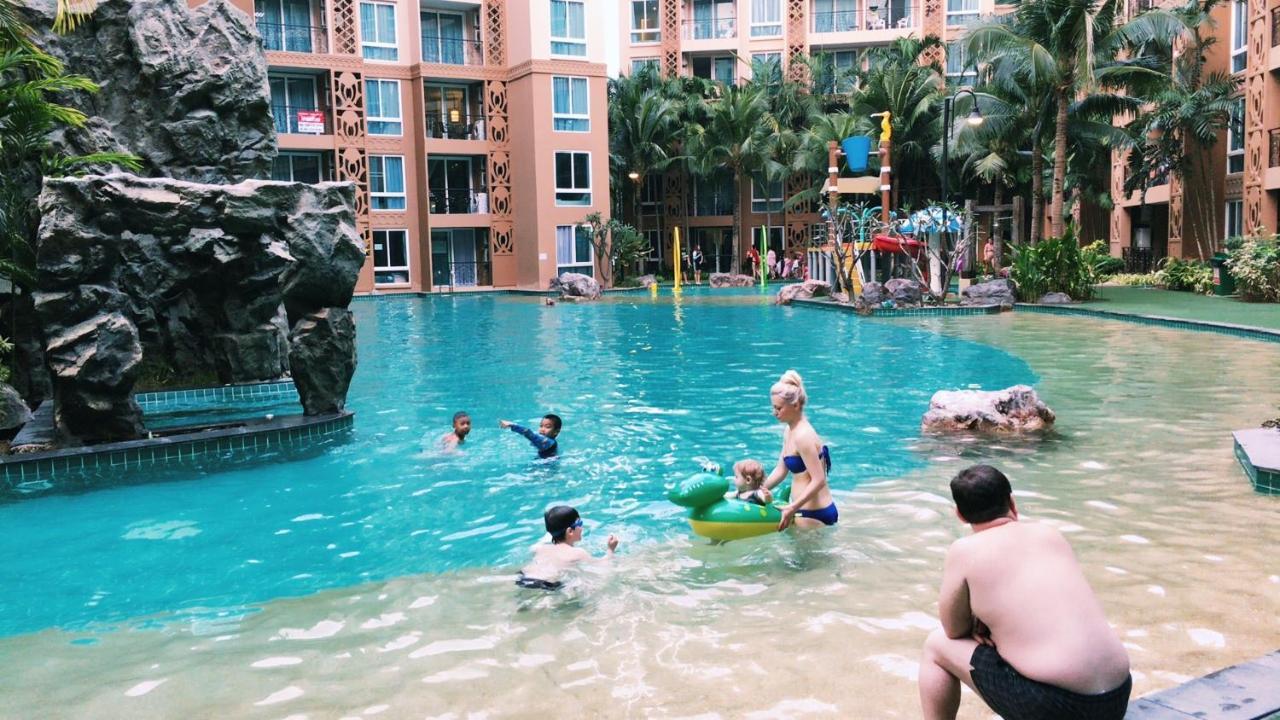 Atlantis Condo Resort Jomtian Pattaya Csomtien-part Kültér fotó